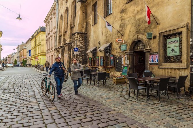 Jewish Quarter Kazimierz Guided Walking Tour in Krakow - Kupa Synagogue and the Poor Synagogue