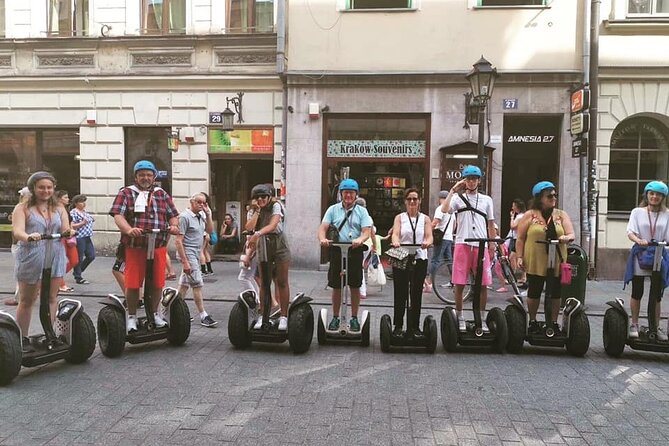 Jewish Quarter (Kazimierz) Segway Tour in Krakow - Starting at Wiślna 4: learning the controls