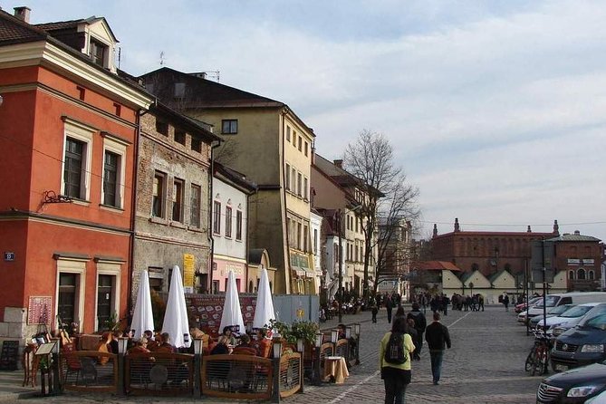 Jewish Quarter, Oskar Schindler's sites and Kraków under Nazi occupation - Starting in Kazimierz, Kraków’s old Jewish town