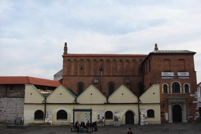 Jewish Quarter, Oskar Schindler's sites and Kraków under Nazi occupation - Płaszów, where little remains but the place matters