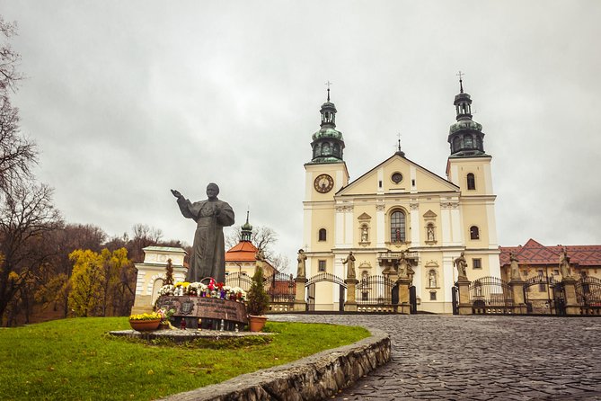 "John Paul II Route" PRIVATE -Wadowice, Kalwaria Z.-Łagiewniki - What the guide adds