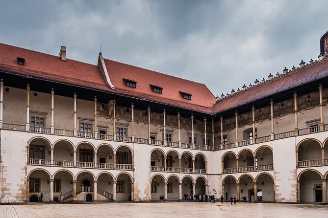 Kazimierz District, the Wawel Hill and Cracow Old Town - What the $65 price really covers