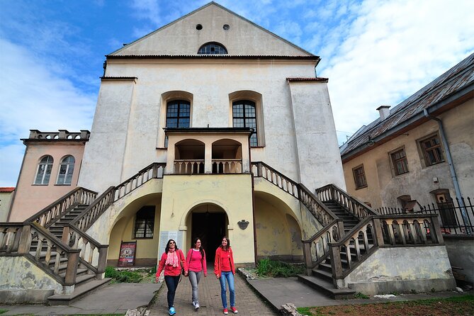 Kazimierz Jewish Quarter of Krakow with Schindler’s Movie Spots - Why Kazimierz Works Best on Foot