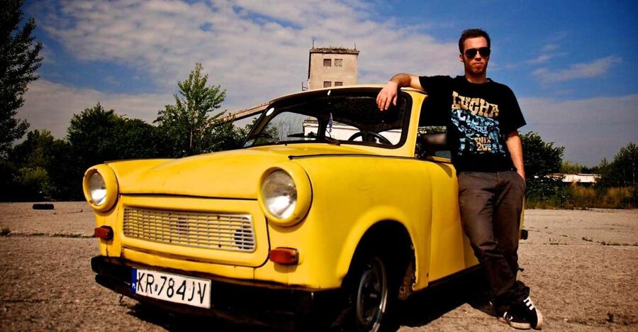 Krakow: 3.5-Hour Communism Deluxe Tour by Trabant - Seeing the 1950s through shops and apartments