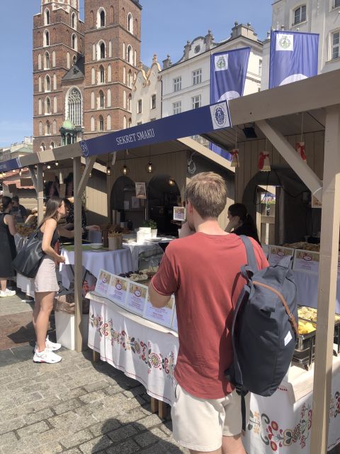 Krakow: 3-Hour Guided Secret Foodies Tour - Kazimierz, old bars, and Jewish Krakow