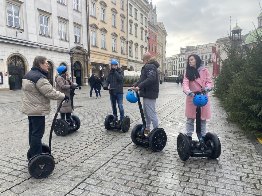 Krakow: 30min Segway Rental with Helmet and a photosession - Old Town squares and the Royal Route