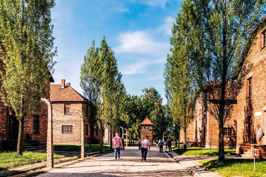 Krakow: Auschwitz-Birkenau Live Guided Tour & Hotel Pickup - Is the $22 price good value?