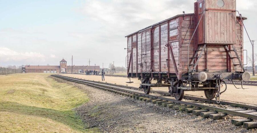 Krakow: Auschwitz Birkenau Museum Guided Tour with Pickup - The drive from Krakow to the memorial