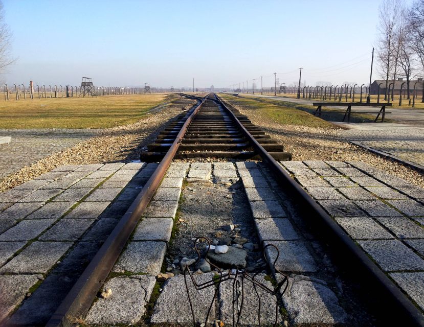 Krakow: Auschwitz-Birkenau & Wieliczka Salt Mine with Lunch - What to bring and how to prepare