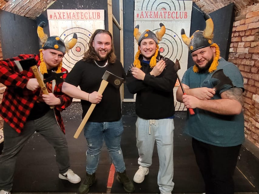 Krakow Axe Mate Club: Axe throwing, Tomahawks. WATL venue! - Key points to know before you throw
