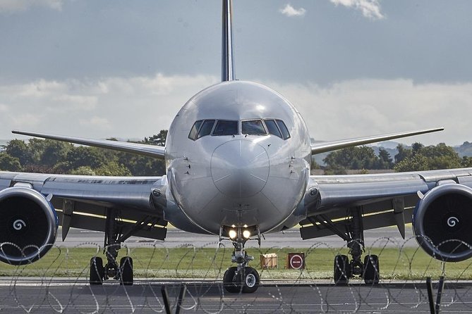 Krakow Balice Airport Transfer - The 25-minute ride into central Krakow