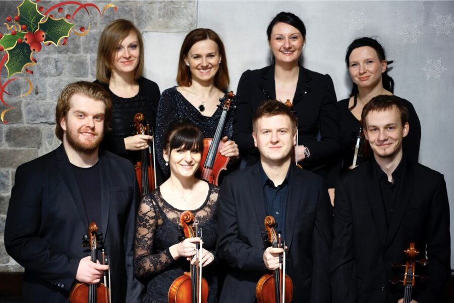 Krakow: Christmas Music Concert With Wine - The Royal Chamber Orchestra and the sound of a small ensemble