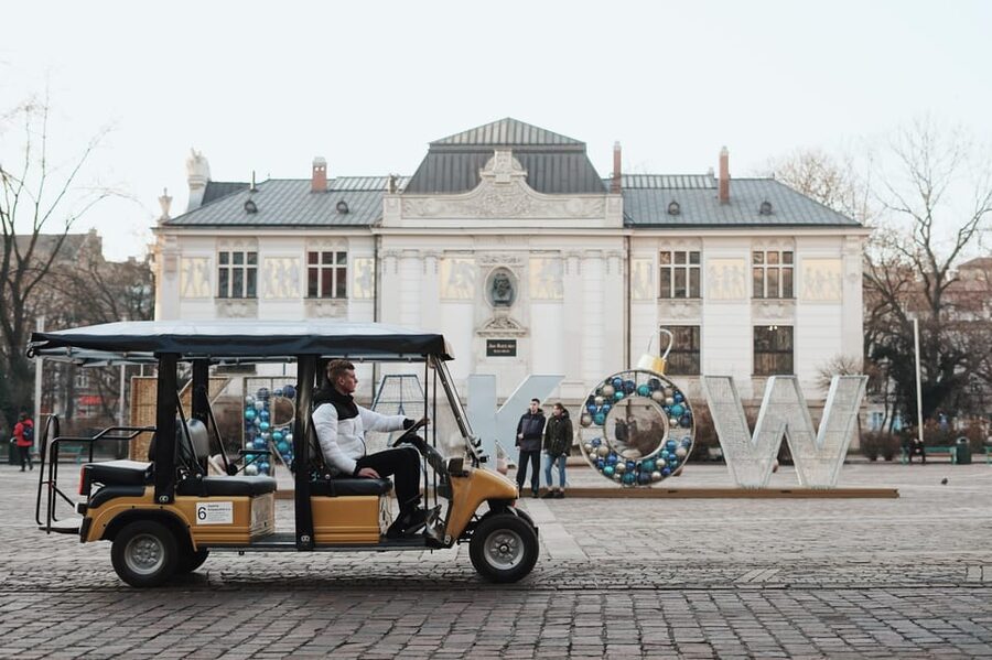 Krakow: City Sightseeing Tour by Golf Cart - Krakus Mound supplies the best wide view