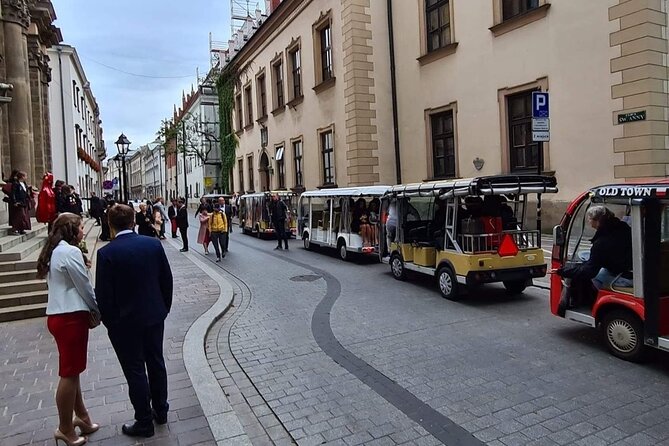 Krakow: City Sightseeing Tour Eco Electric Buggy Golf Cart - From Planty Park to Krakow’s medieval center