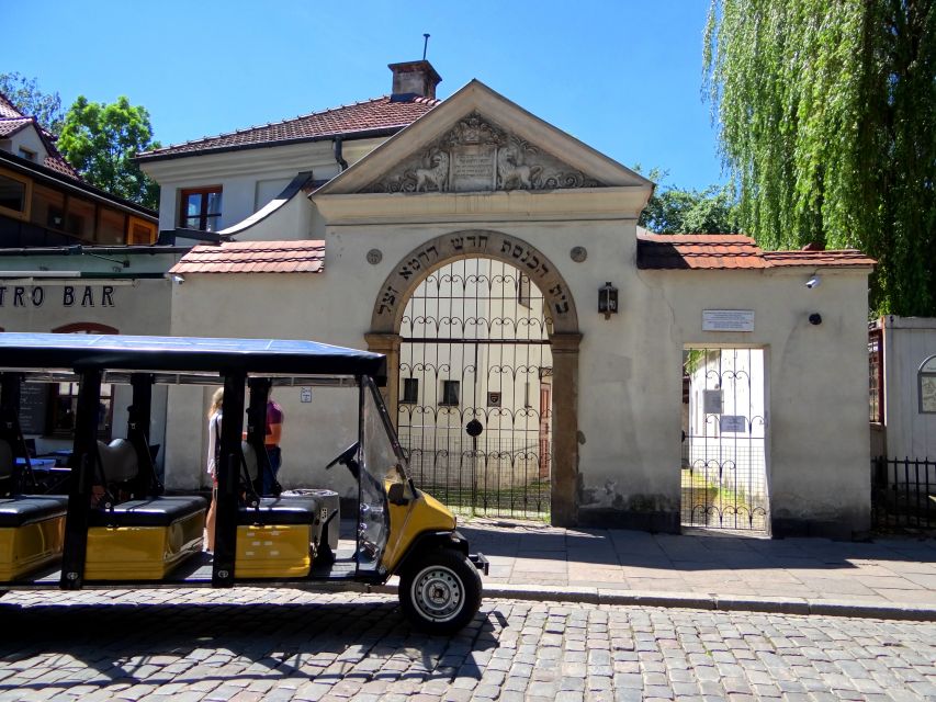 Krakow: City Tour by Electric Golf Cart - The driver can make the difference