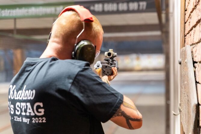 Krakow: Extreme Shooting Range with Hotel Pick-Up - Choosing between pistols, rifles, and larger packages