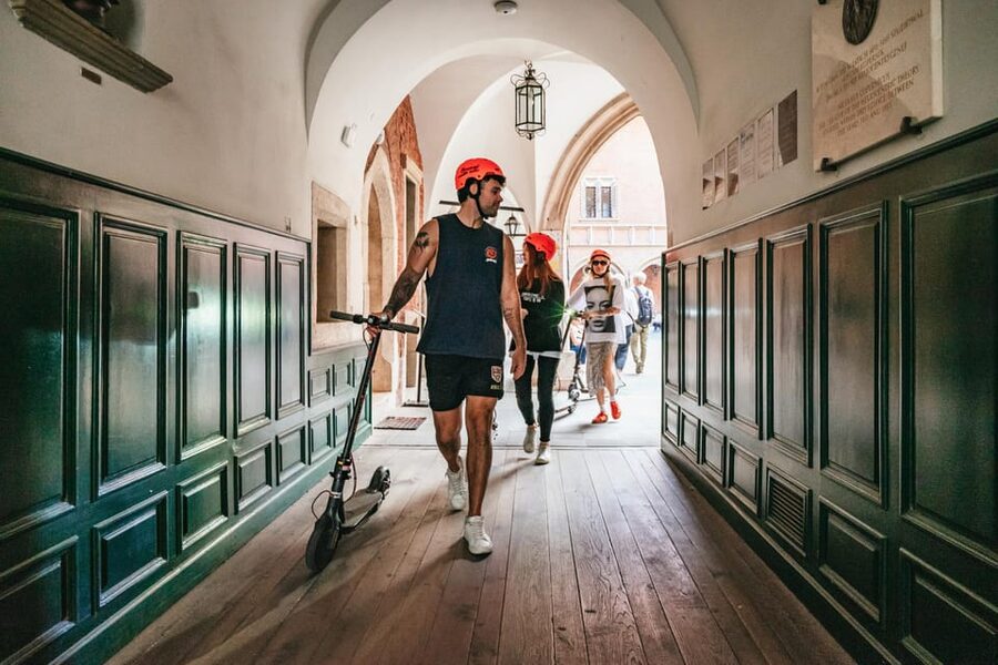 Krakow: Guided E-Scooter City Tour with Food Tastings - Kazimierz, Plac Nowy, and the best food stop