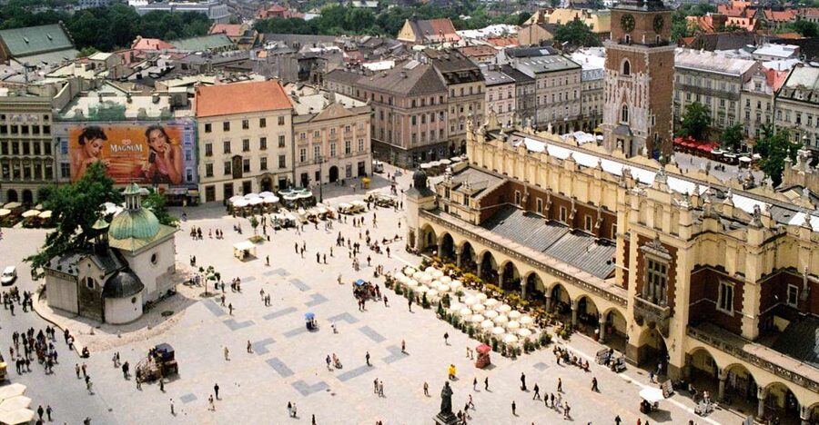 Krakow: Highlights of Old & New Town Private Walking Tour - From medieval Krakow to the 20th century