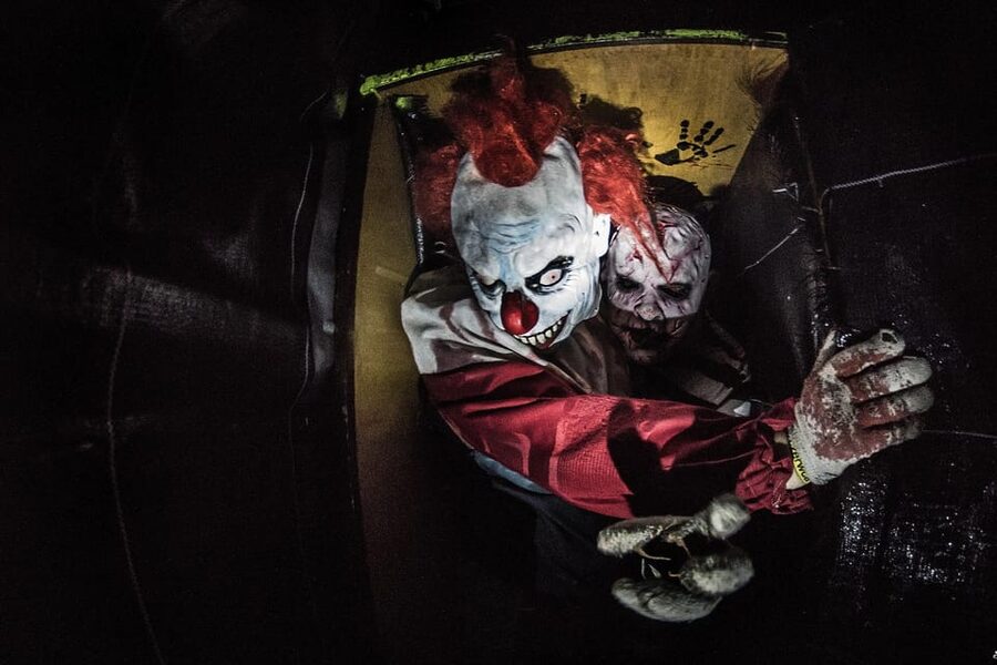 Krakow: Horror House Entry Ticket - Why the small group size matters