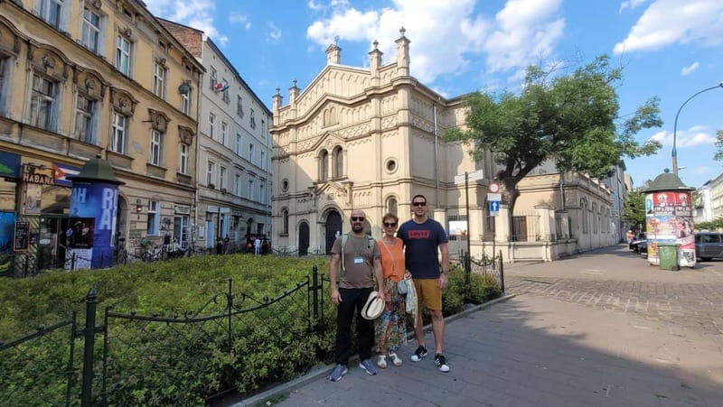 Krakow Jewish District Tour in a Small Group - Synagogues, cemeteries, and the shape of community
