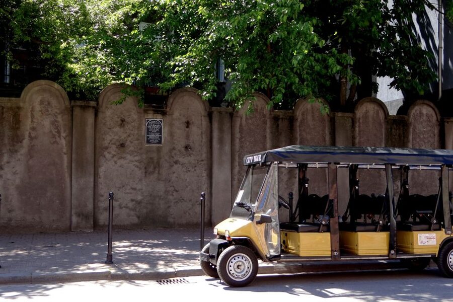 Krakow: Jewish Quarter and Former Ghetto Tour by Golf Cart - Schindler’s Factory is a finish, not an included museum tour