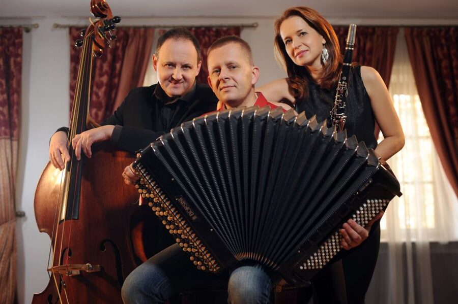 Krakow: Jewish-Style Klezmer Music Concert - Why the old tenement changes the mood