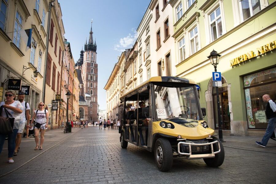 Krakow: Jewish Traces Private Electric Car Tour - Why this compact Krakow tour works