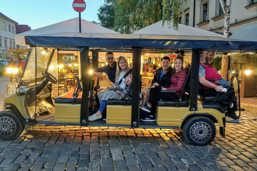 Krakow: Kazimierz by Golf Cart and Schindler's Factory Tour - Why Kazimierz makes a strong first stop