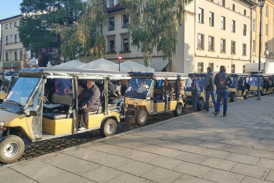 Krakow: Kazimierz by Golf Cart and Schindler's Factory Tour - From Kazimierz to the former ghetto area
