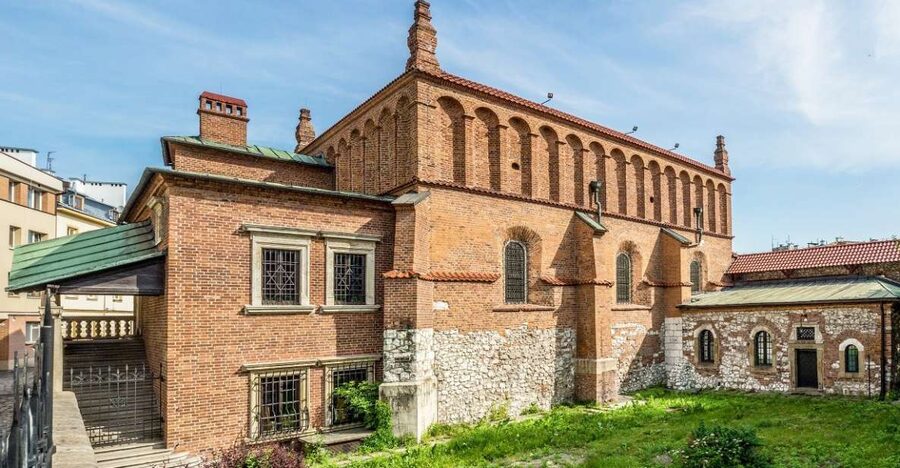 Krakow: Kazimierz Jewish Quarter Guided Walking Tour - Starting at the Old Synagogue