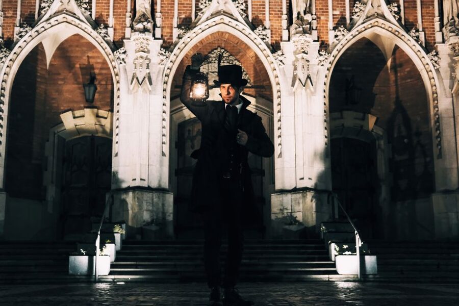 Krakow: Legends and Tales of Old Town Walking Tour - What the 110-minute route gives you