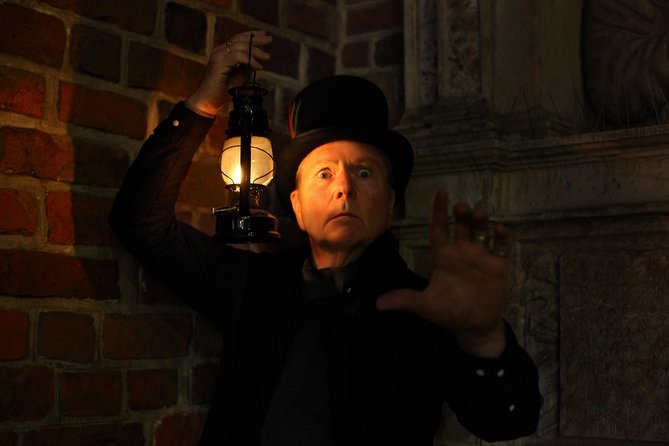 Krakow Night Tour: Ghosts, Vampires and Legends of the Old Town - The stories behind Krakow’s vampires and dragons