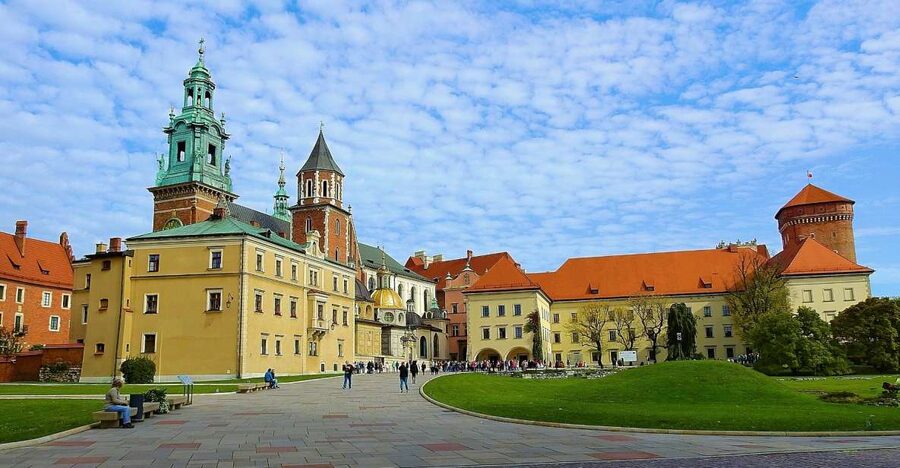Kraków old town and jewish quarter® - The Market Square and its monuments