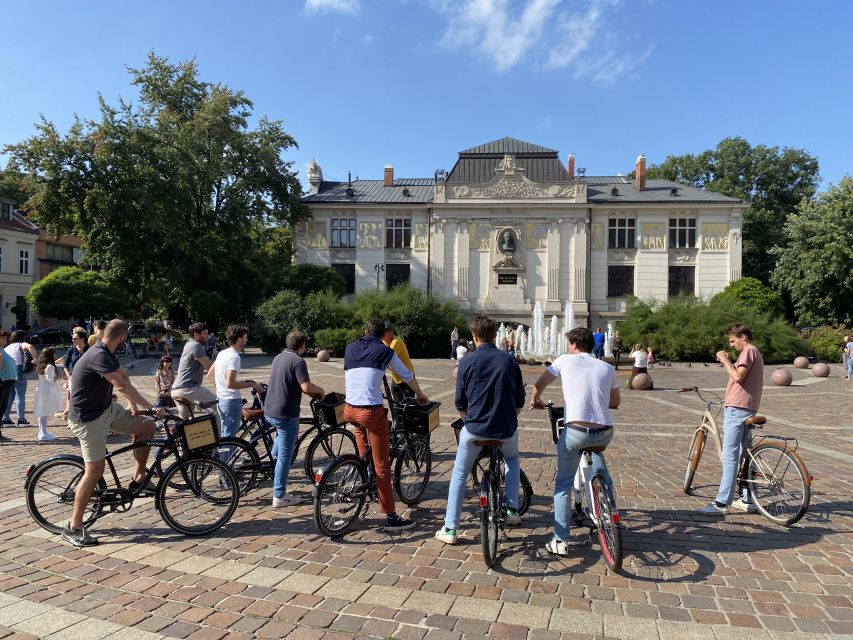Krakow: Old Town Bike Tour with a Guide - Following the Royal Route through the Old Town