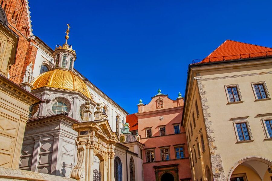 Krakow: Old Town Guided Walking Tour - Planty Park and the Jagiellonian University district