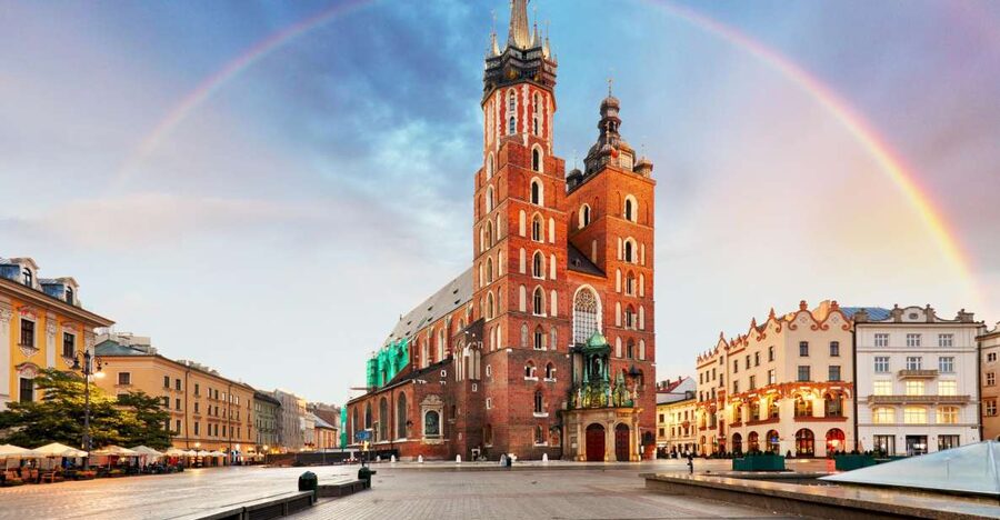 Krakow: Old Town Highlights Private Walking Tour - From the Barbican to Krakow’s Main Square