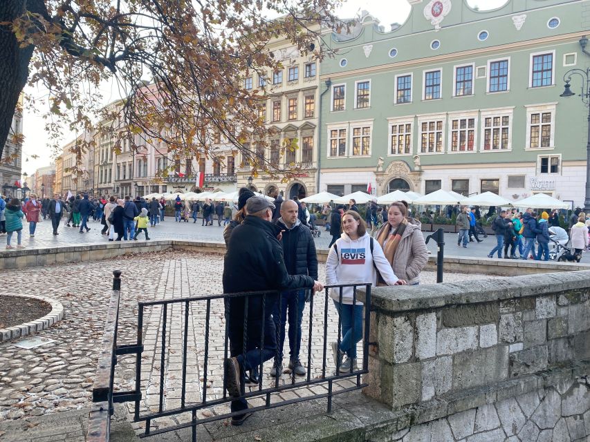 Krakow: Old Town Highlights Walking Tour - Following the Royal Route into the Old Town