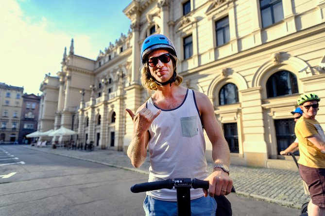 Krakow Old Town Segway Tour 2hr with Training, Safety Gear, Guide - Training first, then an easy start