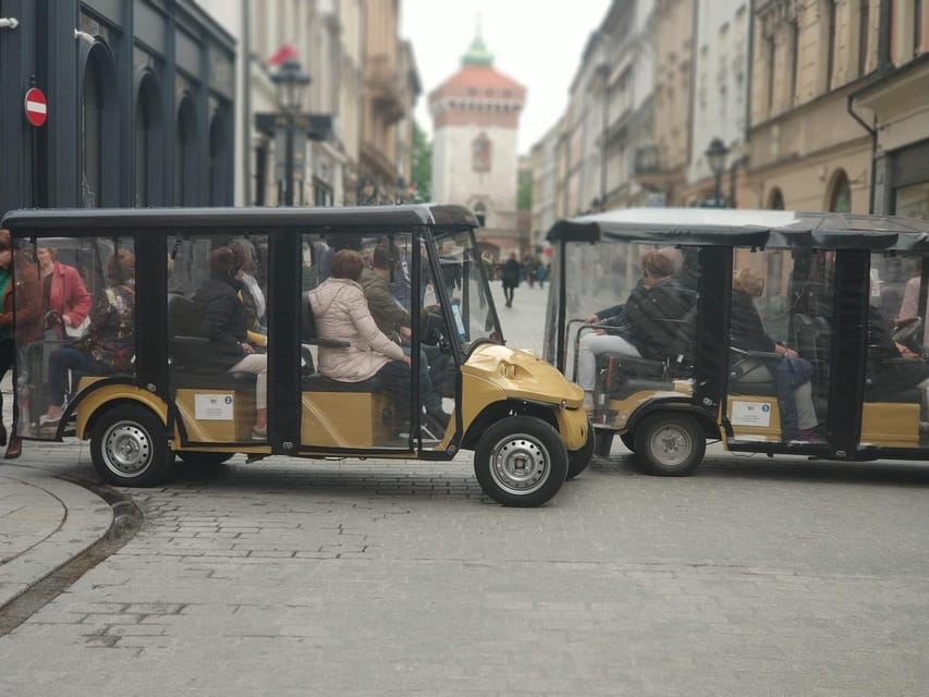 Krakow: Old Town Sightseeing Tour by Electric Golf Cart - What the audio guide adds