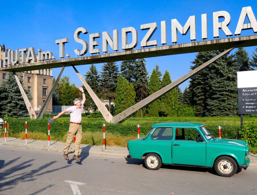 Krakow: Private Nowa Huta Adventure Tour in Communist Cars - Central Square and the socialist city plan
