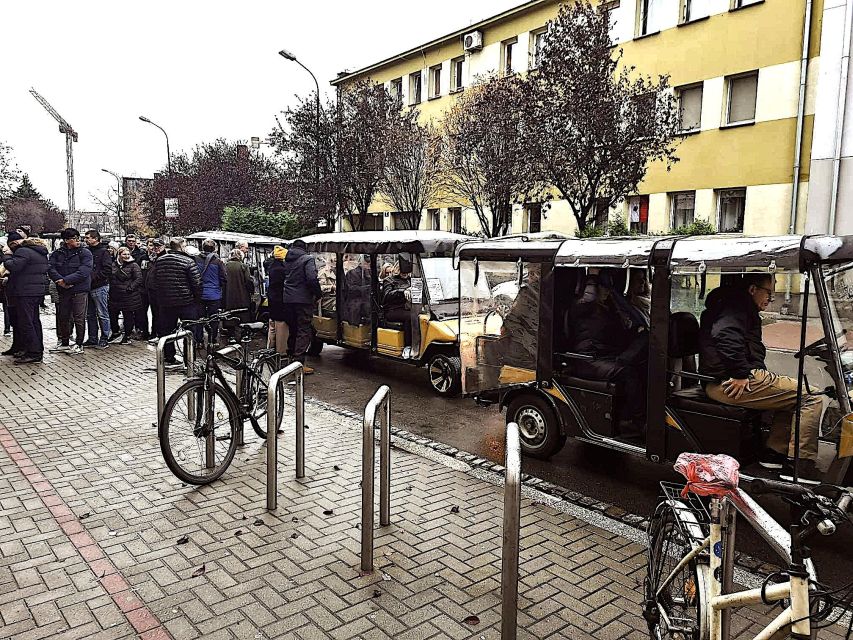 Krakow: Private Panoramic Tour by Golf Cart with Audio Guide - What the audio guide adds