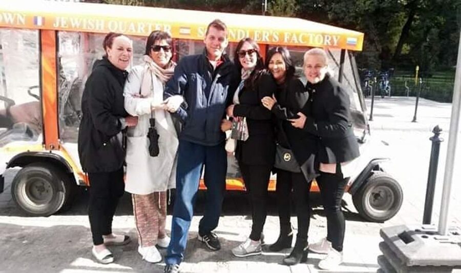 Krakow: Private Sightseeing Tour by Electric Car - Understanding the former ghetto and Schindler’s Factory