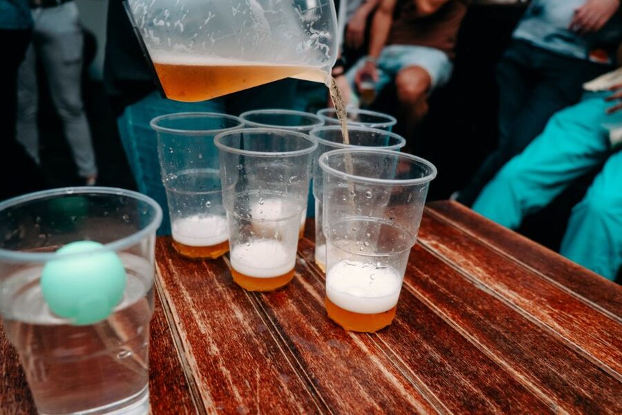 Krakow: Pub, Bar & Club Crawl - VIP entry and the final club around 2:00 AM