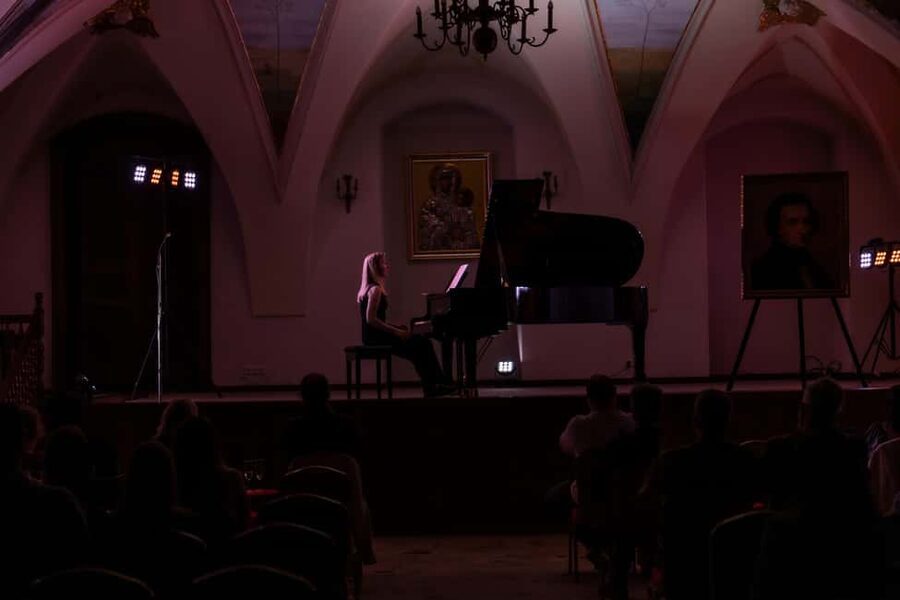 Kraków: Romantic Candlelight Chopin Piano Concert - What the $44 price really covers