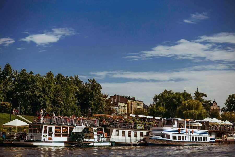Krakow: Sightseeing Cruise by Vistula River - Krakow’s bridges, from Grunwald to Bernatek