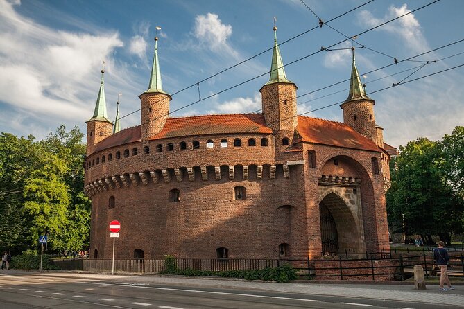 Krakow: Street Food Tasting Walking Tour - Pickles, fermented vegetables, and Polish market flavors