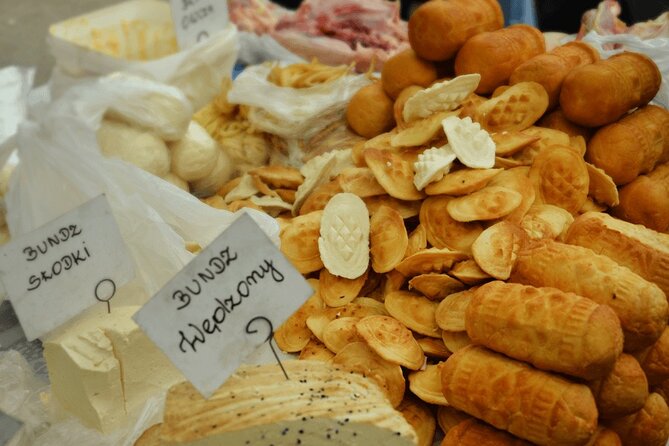 Krakow: Street Food Walking Tour - Timing, meeting point and practical details