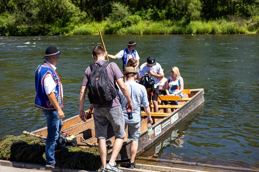 Krakow: Traditional Dunajec Rafting and Mountain Chairlift - The Dunajec River by wooden raft