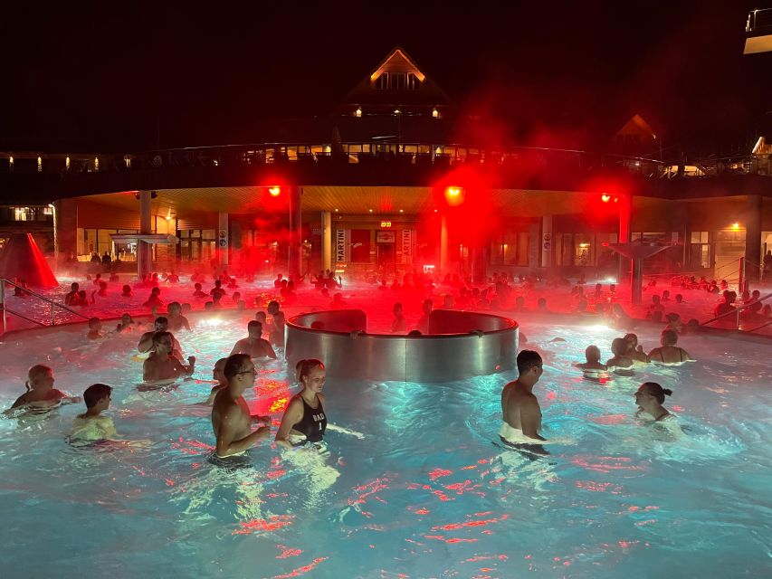 Krakow: Trip to Chocholow Thermal Baths in Tatra Mountains - Food, drinks, and the poolside payment system