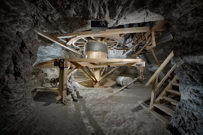Krakow: UNESCO Bochnia Salt Mine Tour & Boat Expedition - The guides and drivers can shape the day
